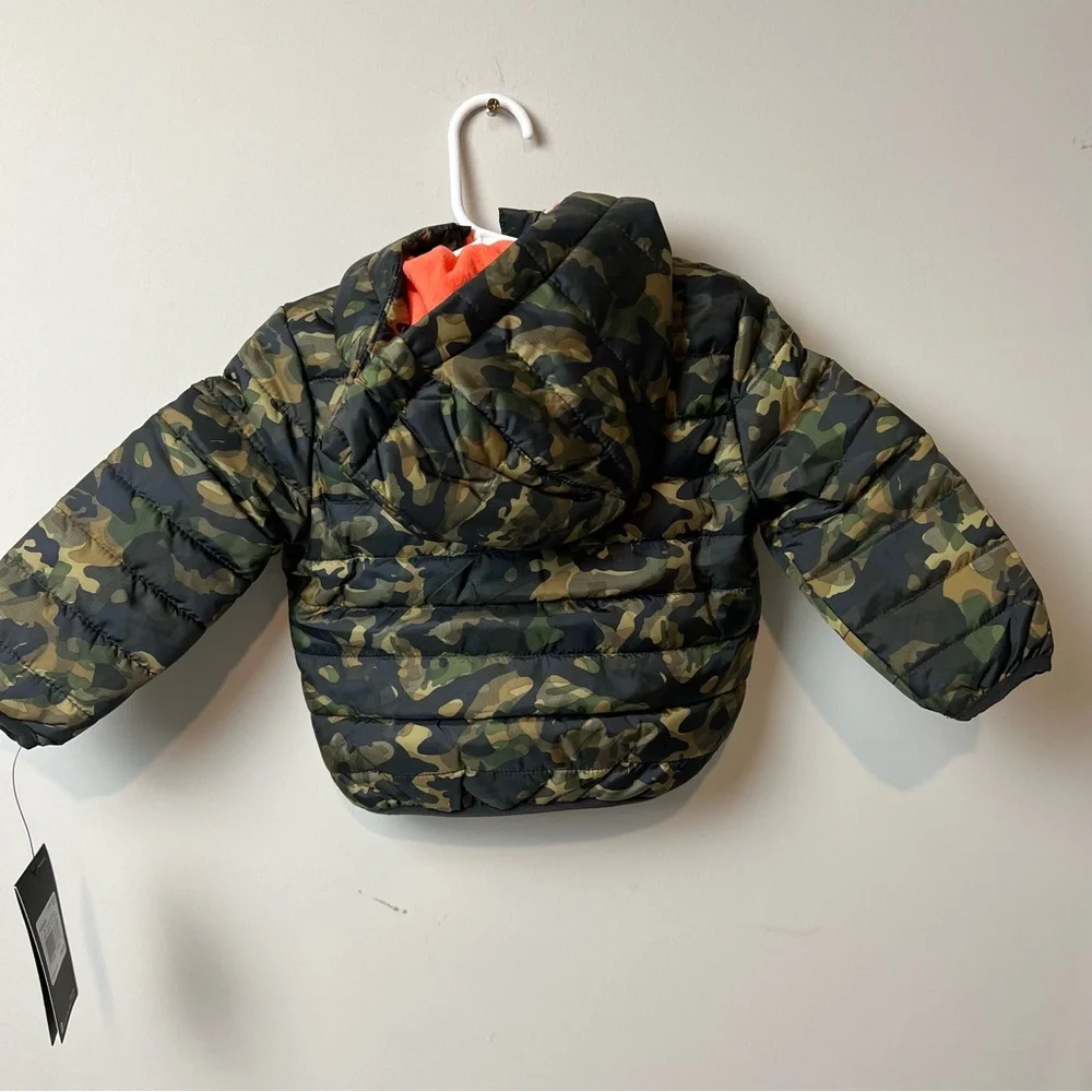 Nike Essential Padded Army Camo Hooded Jacket